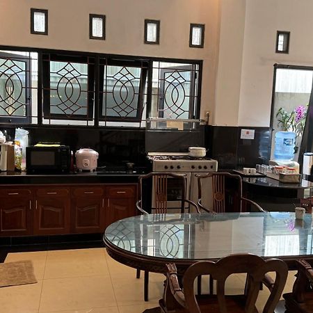 Fora Capsule Hostel Tuban קוטה לומבוק מראה חיצוני תמונה
