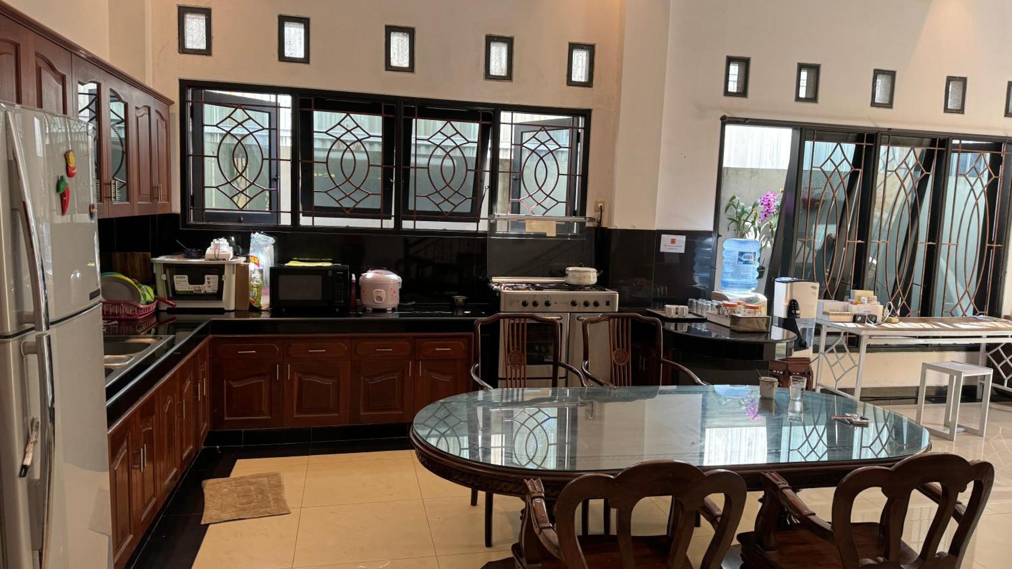 Fora Capsule Hostel Tuban קוטה לומבוק מראה חיצוני תמונה